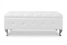Berkem White Modern Tufted Bench